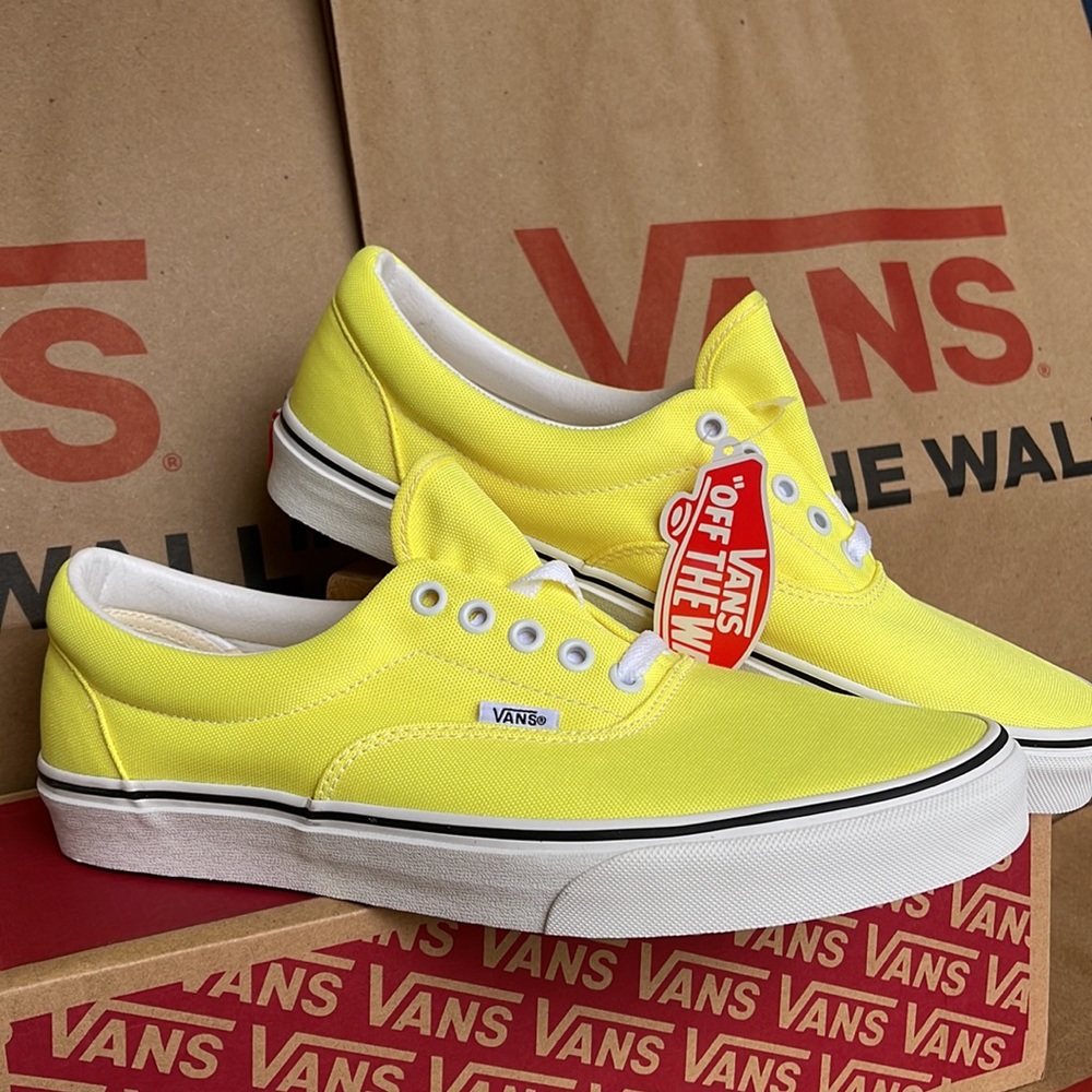 Vans Era Neon Lemon Tonic/True White sneakers Men’s - Picture 6 of 16